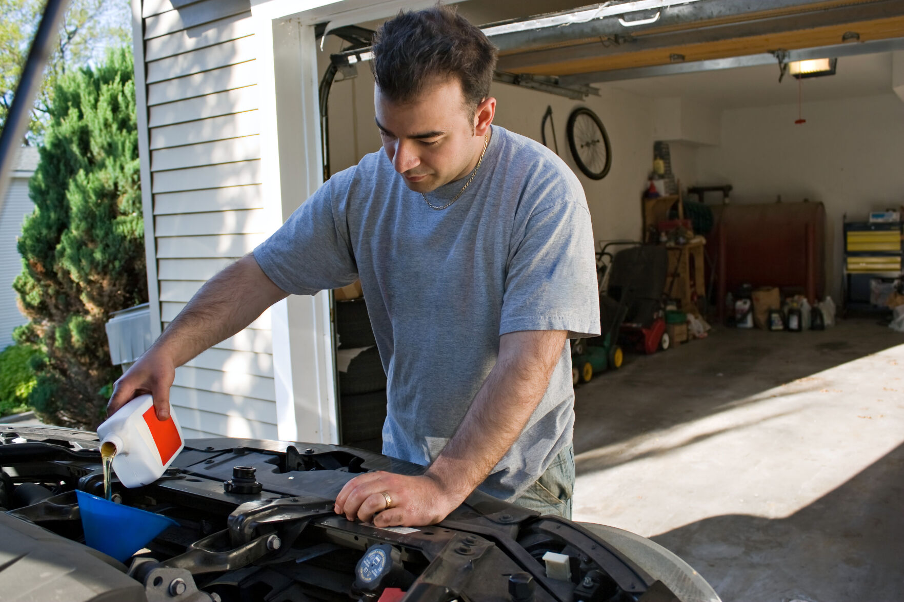 1. Take care of routine maintenance before the trip